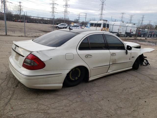 WDBUF77X17B149459 - 2007 MERCEDES-BENZ E 63 AMG WHITE photo 3