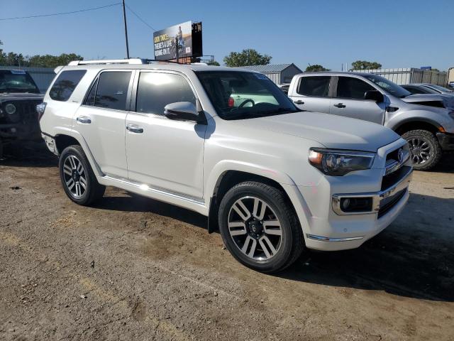 JTEBU5JR4G5383649 - 2016 TOYOTA 4RUNNER SR5/SR5 PREMIUM WHITE photo 4