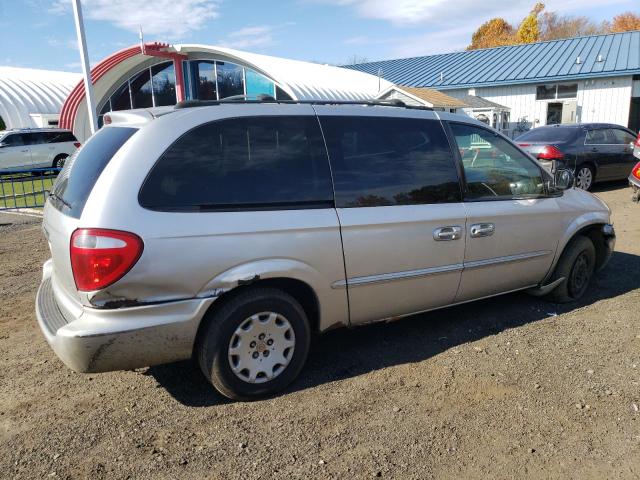 2C4GP34352R729703 - 2002 CHRYSLER TOWN & COU EL SILVER photo 3