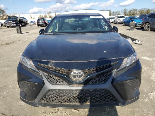 JTNB11HK6J3014336 - 2018 TOYOTA CAMRY L BLUE photo 5