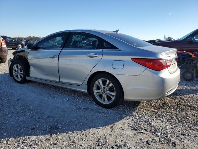 5NPEC4AC1BH003847 - 2011 HYUNDAI SONATA SE SILVER photo 2