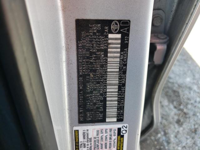 2T1KR32E96C560770 - 2006 TOYOTA COROLLA MA XR GRAY photo 12