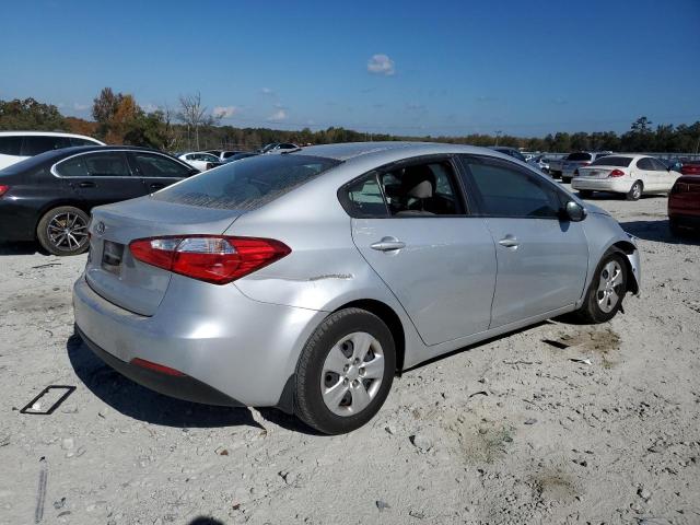 KNAFK4A69G5605109 - 2016 KIA FORTE LX SILVER photo 3