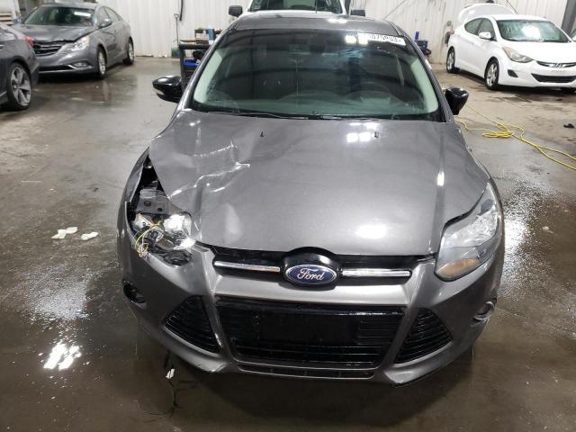 1FAHP3N27CL215393 - 2012 FORD FOCUS TITANIUM GRAY photo 5