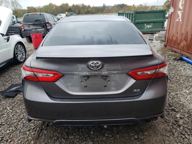 4T1B11HK5JU673227 - 2018 TOYOTA CAMRY L GRAY photo 6