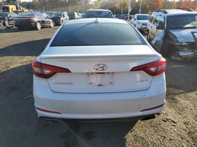 5NPE34AF7FH032690 - 2015 HYUNDAI SONATA SPORT WHITE photo 6