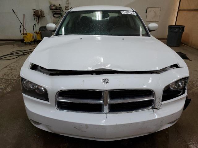 2B3CA2CV4AH274037 - 2010 DODGE CHARGER WHITE photo 5