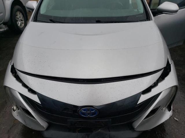 JTDKARFP3H3000468 - 2017 TOYOTA PRIUS PRIM 银色 照片 11