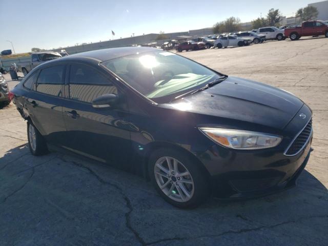 1FADP3F28HL223748 - 2017 FORD FOCUS SE BLACK photo 4