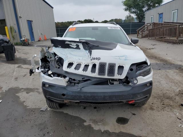 1C4PJMBX0KD360958 - 2019 JEEP CHEROKEE TRAILHAWK WHITE photo 5