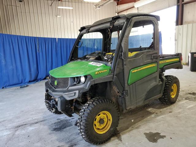 1M0835MBKJM010123 - 2018 JOHN DEERE XUV835M GREEN photo 2