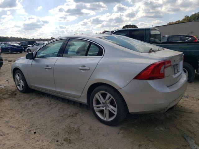 YV126MFB8F1305136 - 2015 VOLVO S60 PREMIER SILVER photo 2