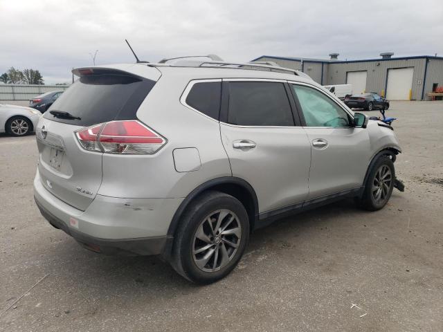 5N1AT2MVXFC849343 - 2015 NISSAN ROGUE S SILVER photo 3