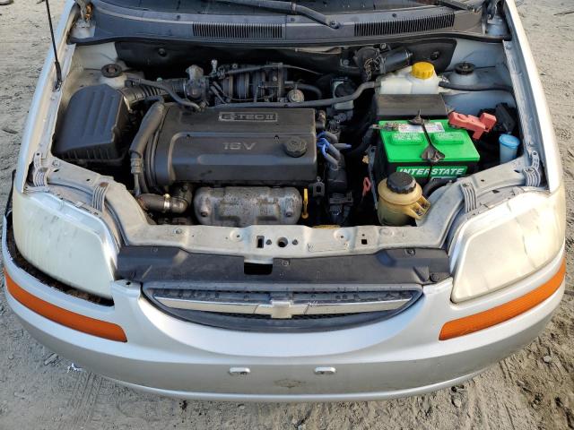 KL1TD52665B378018 - 2005 CHEVROLET AVEO BASE SILVER photo 11