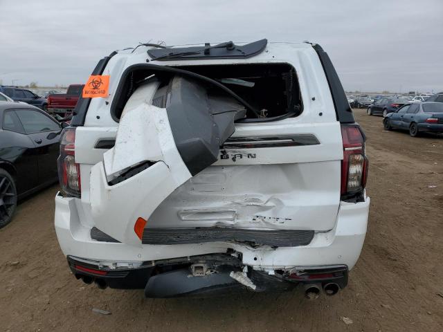 1GNSKEKLXNR220439 - 2022 CHEVROLET SUBURBAN K1500 RST WHITE photo 6