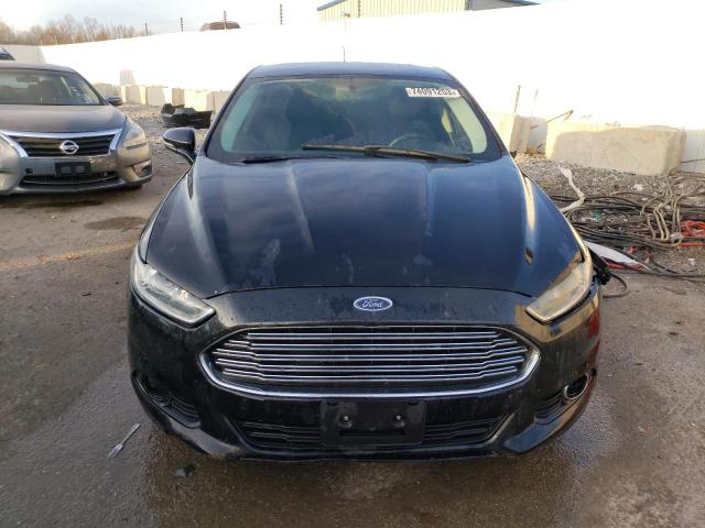 3FA6P0H70FR117857 - 2015 FORD FUSION SE BLACK photo 5