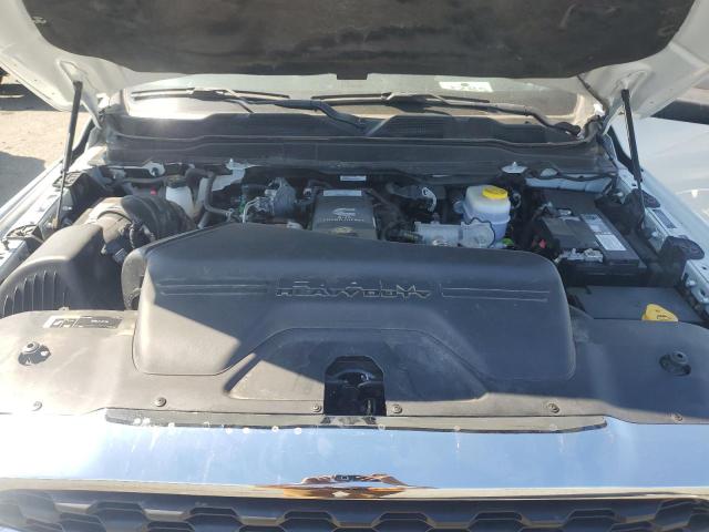3C6UR5JL2NG297053 - 2022 RAM 2500 BIG HORN/LONE STAR WHITE photo 11