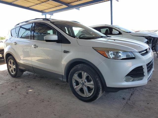 1FMCU0G98DUB55783 - 2013 FORD ESCAPE SE WHITE photo 4