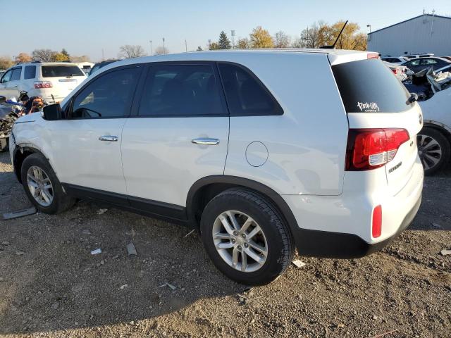 5XYKT3A64FG661375 - 2015 KIA SORENTO LX WHITE photo 2