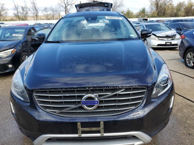 YV440MDR6H2189414 - 2017 VOLVO XC60 T5 DYNAMIC BLUE photo 5