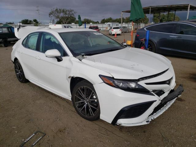 4T1G11AK6PU083479 - 2023 TOYOTA CAMRY SE NIGHT SHADE WHITE photo 4