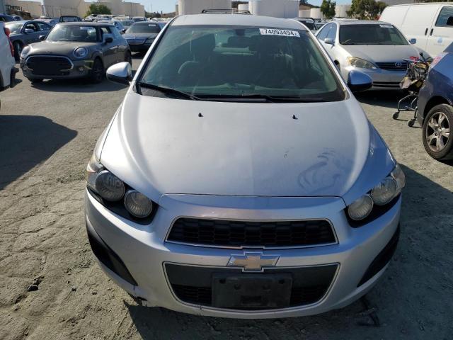 1G1JA5SG1F4133739 - 2015 CHEVROLET SONIC LS 银色 照片 5