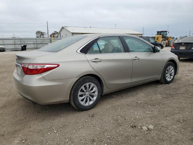 4T4BF1FK7GR553366 - 2016 TOYOTA CAMRY LE BEIGE photo 3