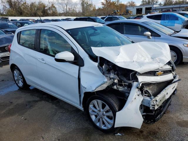 KL8CD6SA6GC573612 - 2016 CHEVROLET SPARK 1LT WHITE photo 4