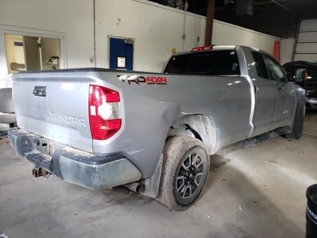 5TFCW5F13FX018274 - 2015 TOYOTA TUNDRA DOUBLE CAB SR/SR5 GRAY photo 3