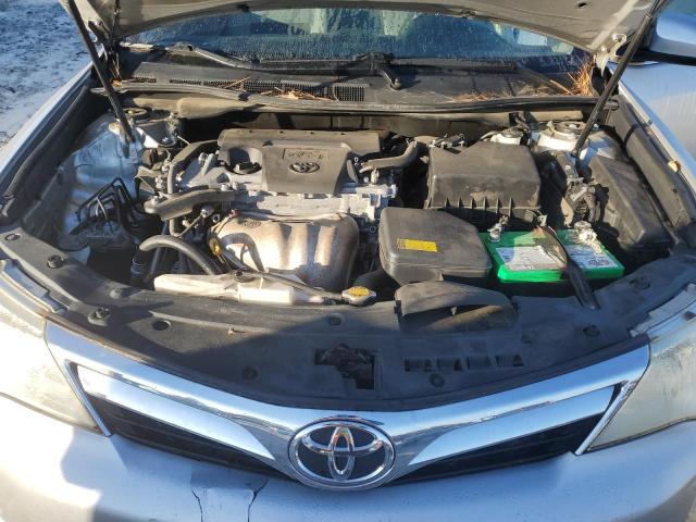 4T1BF1FK0CU062139 - 2012 TOYOTA CAMRY BASE SILVER photo 11