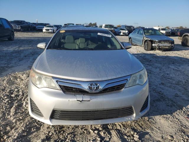 4T1BF1FK0CU062139 - 2012 TOYOTA CAMRY BASE SILVER photo 5