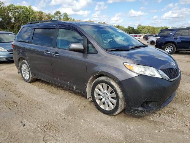 5TDDK3DC0FS117102 - 2015 TOYOTA SIENNA XLE GRAY photo 4