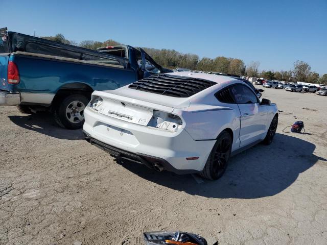 1FA6P8TH4K5150372 - 2019 FORD MUSTANG WHITE photo 3