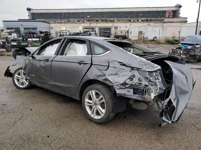 3FA6P0UU7JR262754 - 2018 FORD FUSION S HYBRID GRAY photo 2