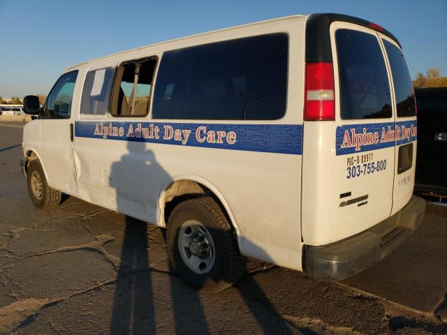 1GA2GYDG7A1144904 - 2010 CHEVROLET EXPRESS G3 LT WHITE photo 2