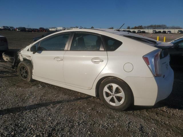 JTDKN3DU5D5606542 - 2013 TOYOTA PRIUS WHITE photo 2