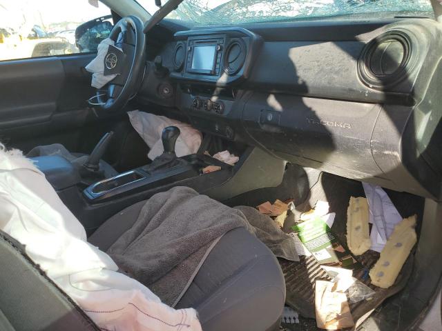 5TFRX5GN5HX080075 - 2017 TOYOTA TACOMA ACCESS CAB თეთრი ფოტო 8