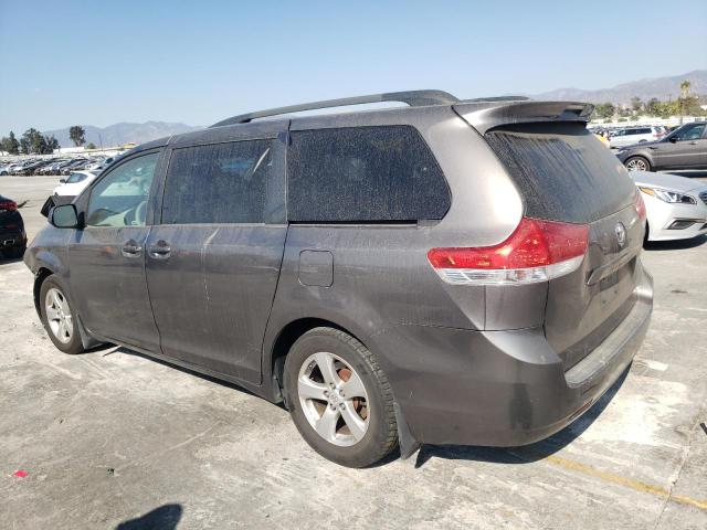 5TDKK3DCXDS354183 - 2013 TOYOTA SIENNA LE GRAY photo 2