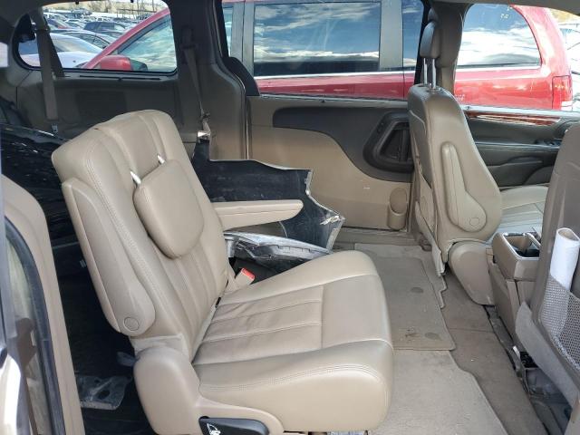 2C4RC1CG2FR572733 - 2015 CHRYSLER TOWN & COU TOURING L GOLD photo 11