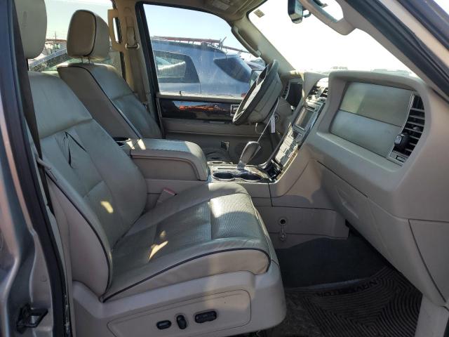 5LMFU28598LJ03804 - 2008 LINCOLN NAVIGATOR 银色 照片 7