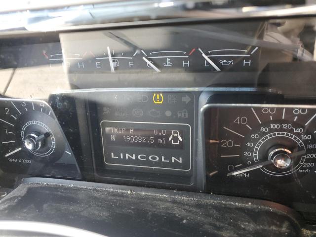 5LMFU28598LJ03804 - 2008 LINCOLN NAVIGATOR 银色 照片 9