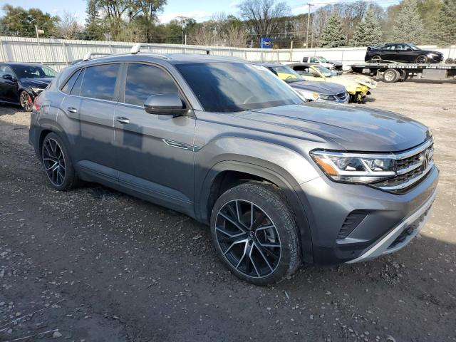 1V2HE2CA4PC207034 - 2023 VOLKSWAGEN ATLAS CROS SE رمادي صورة 4