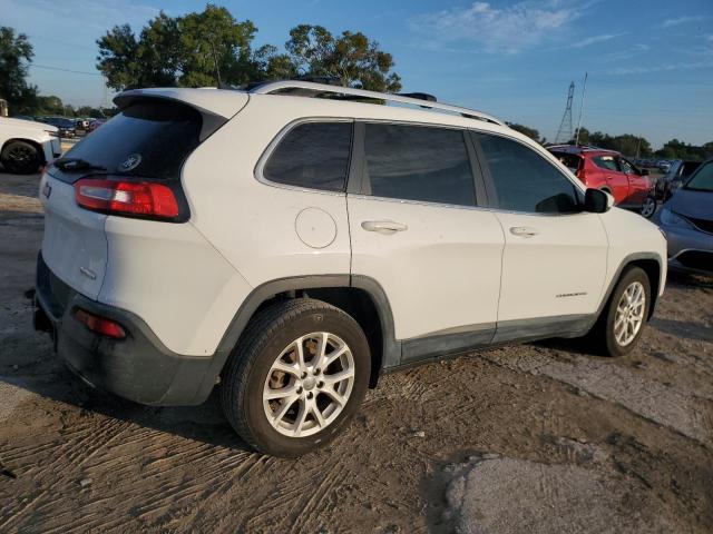 1C4PJLLB7JD590539 - 2018 JEEP CHEROKEE LATITUDE PLUS WHITE photo 3