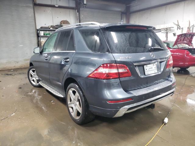 4JGDA5HB1FA526511 - 2015 MERCEDES-BENZ ML 350 4MATIC BLUE photo 2