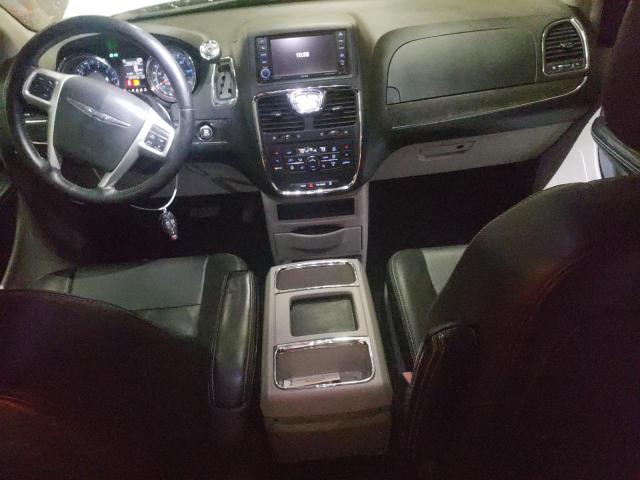 2C4RC1BG4GR302924 - 2016 CHRYSLER TOWN & COU TOURING WHITE photo 8