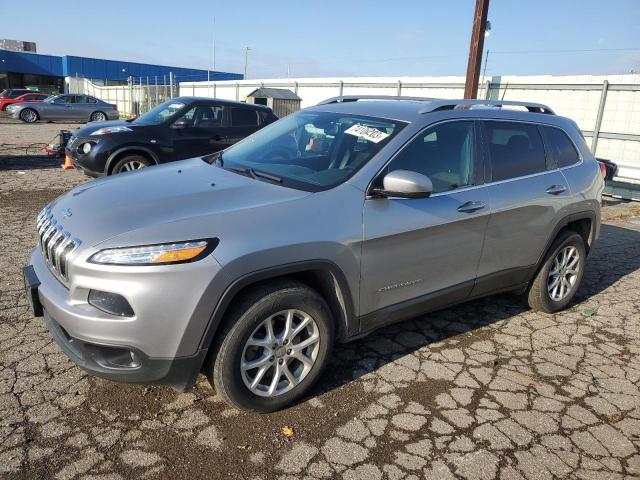 1C4PJMCS9HW606812 - 2017 JEEP CHEROKEE LATITUDE SILVER photo 1