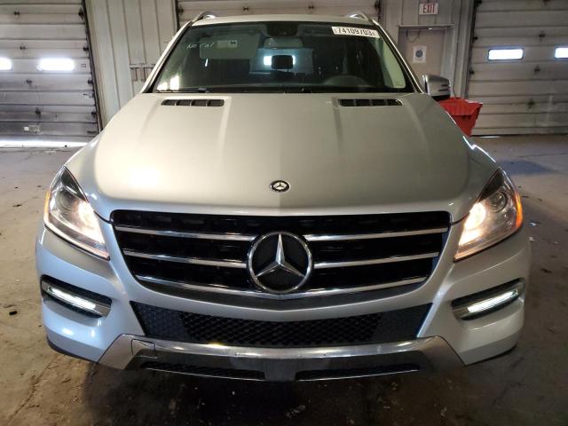 4JGDA5HB8FA544553 - 2015 MERCEDES-BENZ ML 350 4MATIC SILVER photo 5