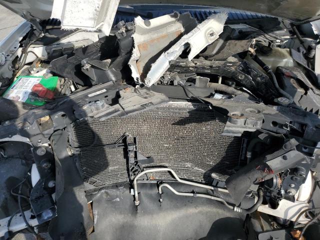 5LMJJ2J5XAEJ00966 - 2010 LINCOLN NAVIGATOR 白色 照片 11