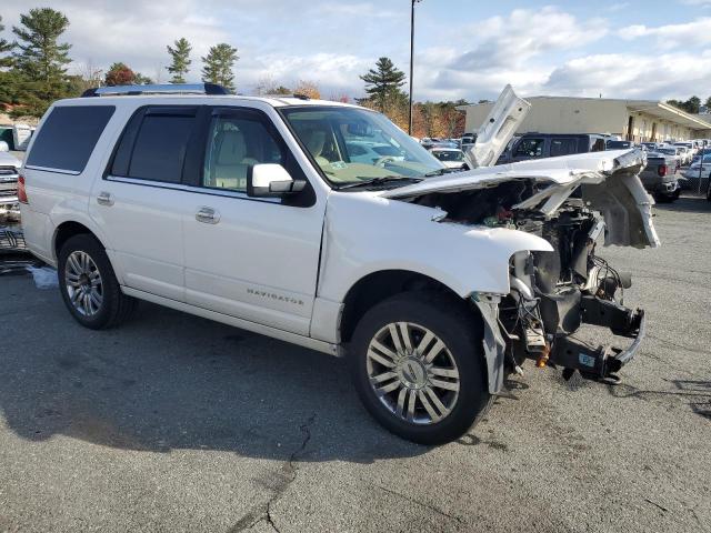 5LMJJ2J5XAEJ00966 - 2010 LINCOLN NAVIGATOR WHITE photo 4