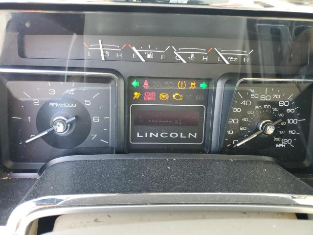 5LMJJ2J5XAEJ00966 - 2010 LINCOLN NAVIGATOR 白色 照片 9